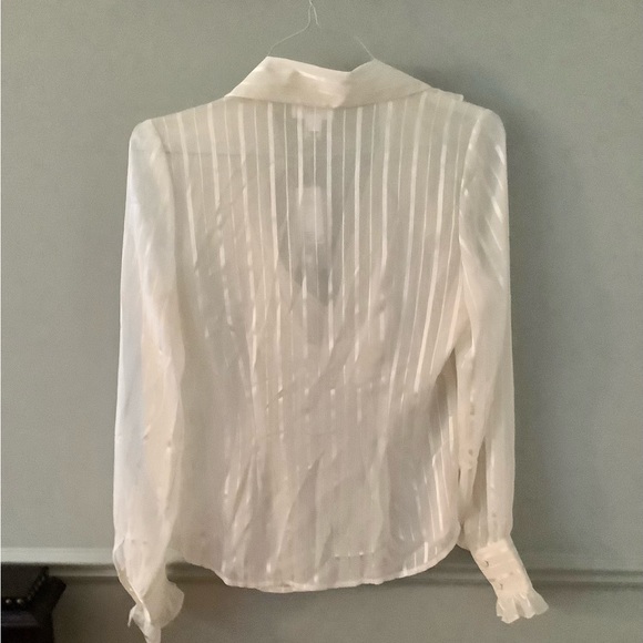 Ann Taylor LOFT Womens Ruffle Blouse Top sz 8 NWT Cream - Picture 4 of 4